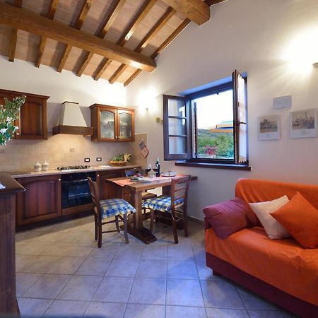 Agriturismo San Severo Passignano sul Trasimeno Oda fotoğraf