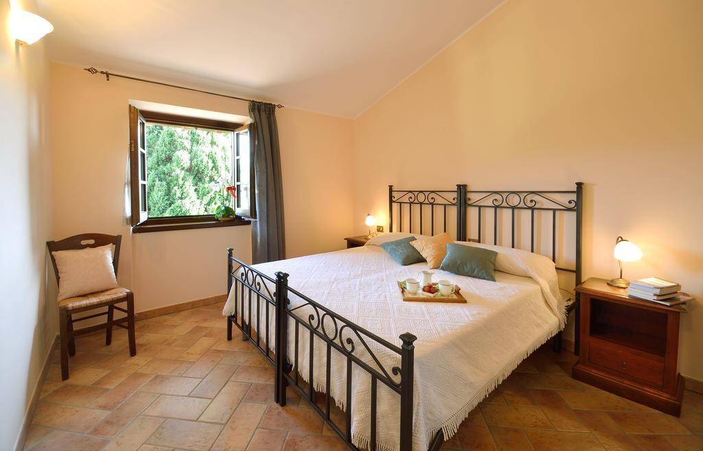Agriturismo San Severo Passignano sul Trasimeno Oda fotoğraf
